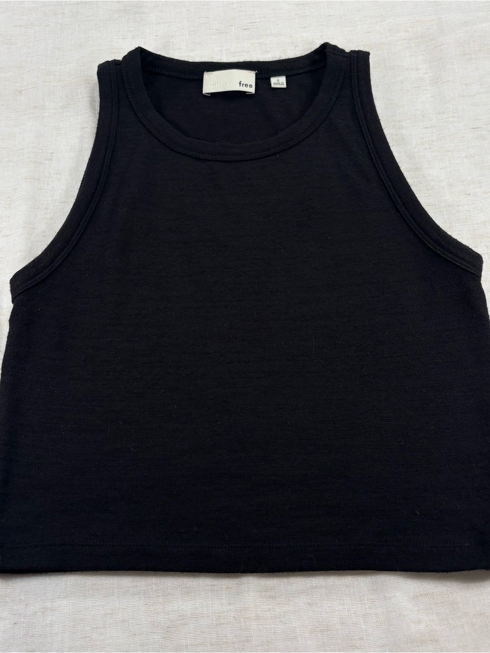 Aritzia Wildred Black Cropped Tank Top